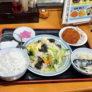豚肉とキクラゲ玉子炒め(順和)