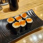 サーモンいくら巻き