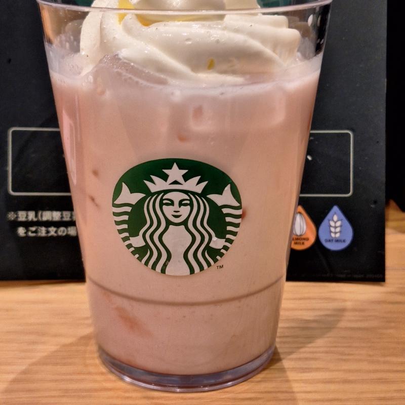 アイスメリーベリーストロベリーフラペチーノ(スターバックス コーヒー イオンタウン伊賀上野店)