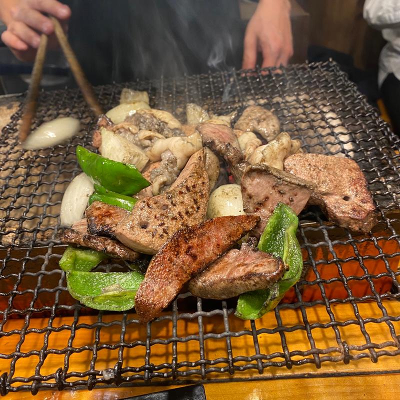 ホルモン　レバー　タン(つぼやホルモン )