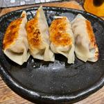 肉肉しいギョウザ(池袋駅前酒場えぼると)