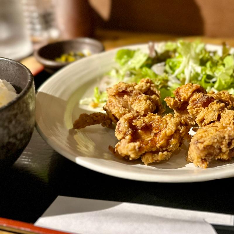 月曜日の唐揚げランチ(亭久五)