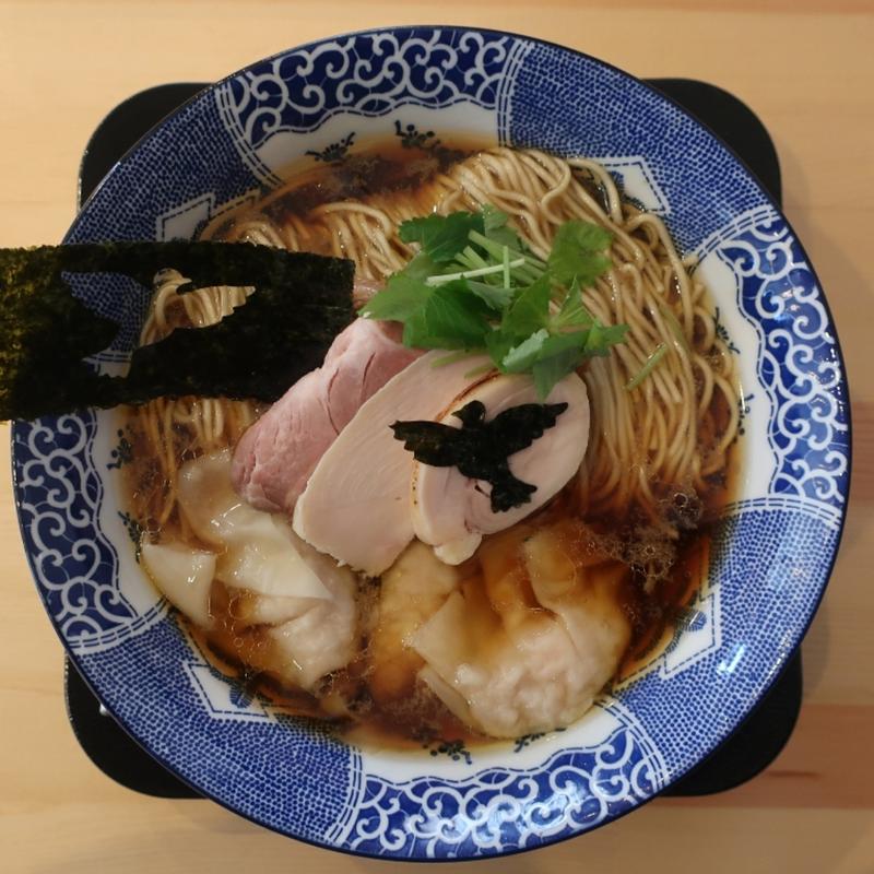 ワンタントリコそば(地鶏中華そばと炊き立て秩父おかん飯 トリコ食堂)