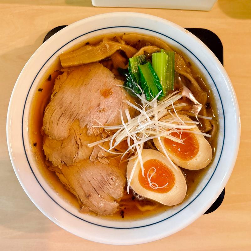 特選醤油ラーメン(食堂 ニッコロガシ)