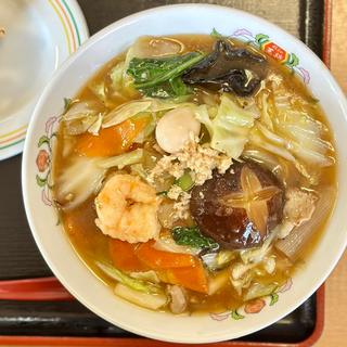 五目あんかけラーメン