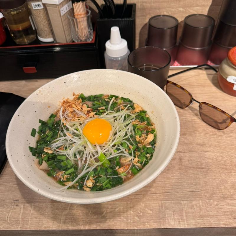 ニラソバ(肉そば はっち)