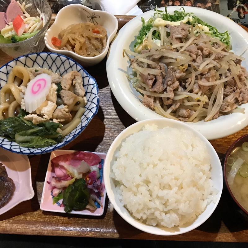 もやしともち豚細切り炒め定食(えちごやきゅーぴー)