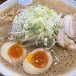 背脂醤油ラーメン 大盛 味玉