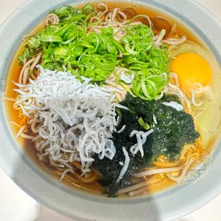 熱海そば(爽亭 JR熱海駅伊東線ホーム)