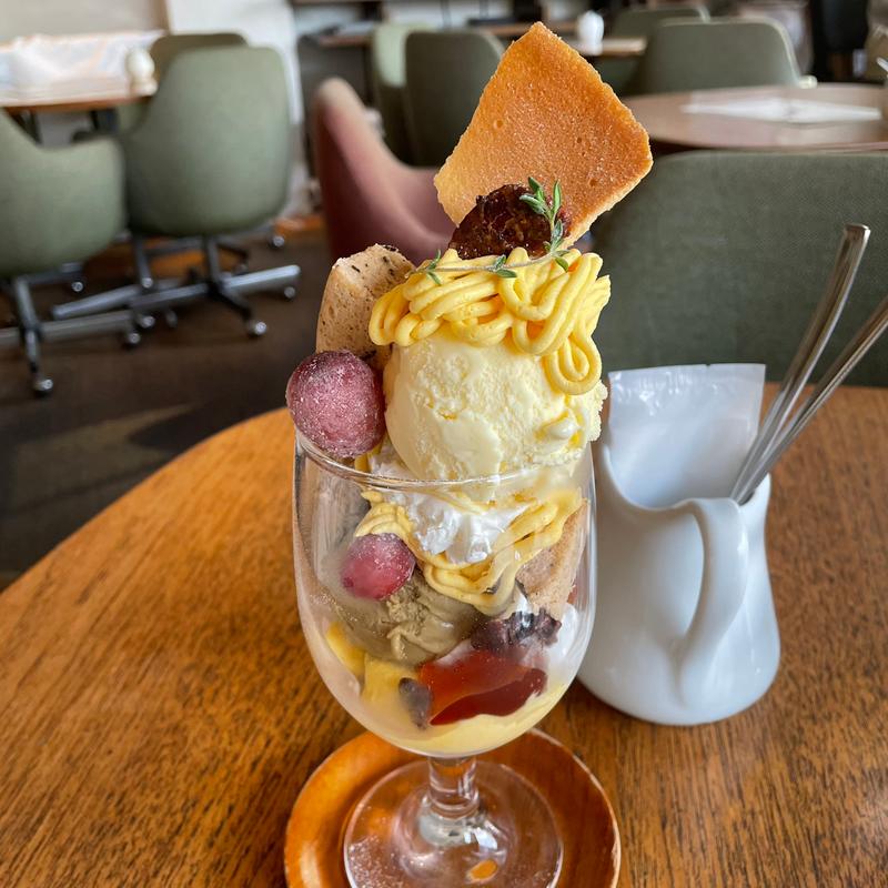 かぼちゃと紅茶のパフェ(café citron （カフェ シトロン）)