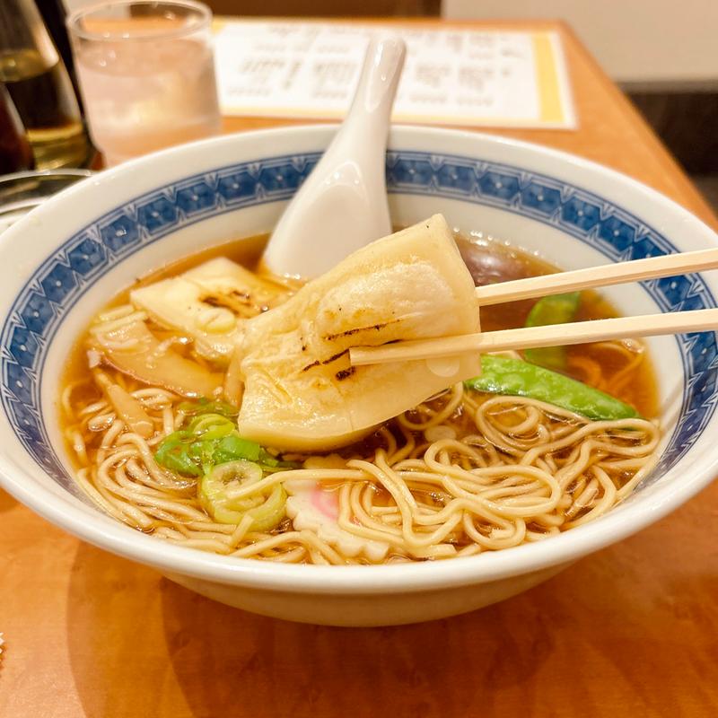 餅入りラーメン(花家 軽食 甘味)
