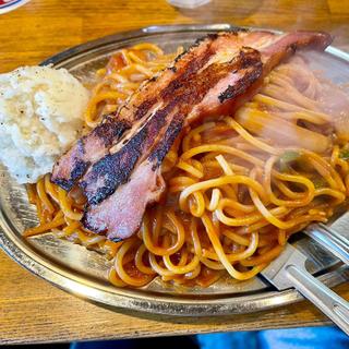 1.5パンチ 厚切りベーコン(PUNCH 横浜ナポリタン)
