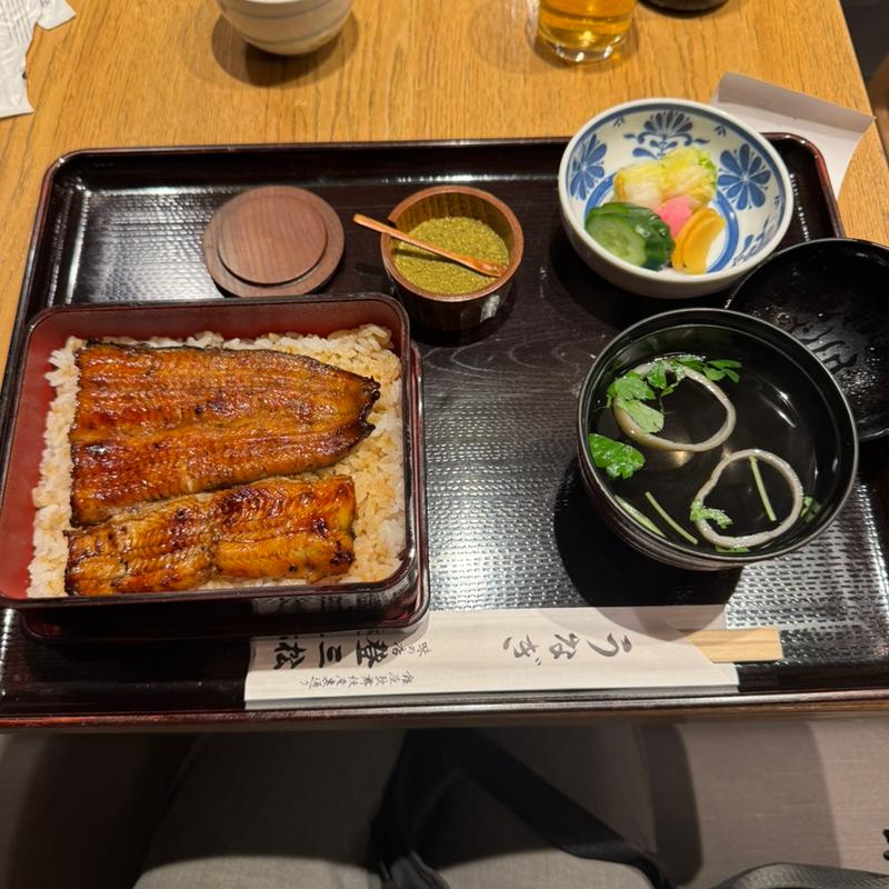 うな重　梅(鰻 登三松)