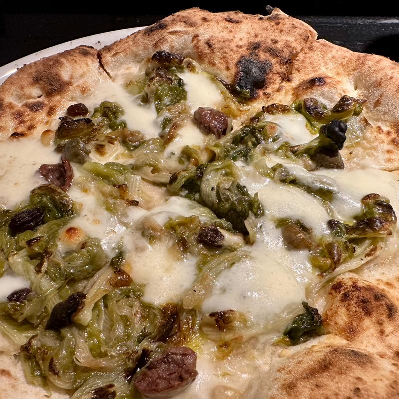 Scarola ~ Indivia(ピッツェリア イル・タンブレッロ)