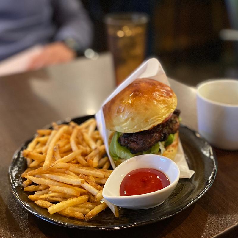 ジャークチキンハンバーガー(グッドウッドテラス)