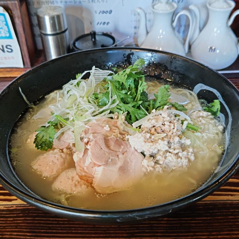 鶏三昧塩らー麺(塩らー麺 本丸亭 横浜元町店)