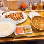 餃子定食