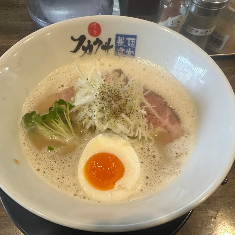 濃厚鶏泡白湯(フカクサ製麺食堂 伏見店)