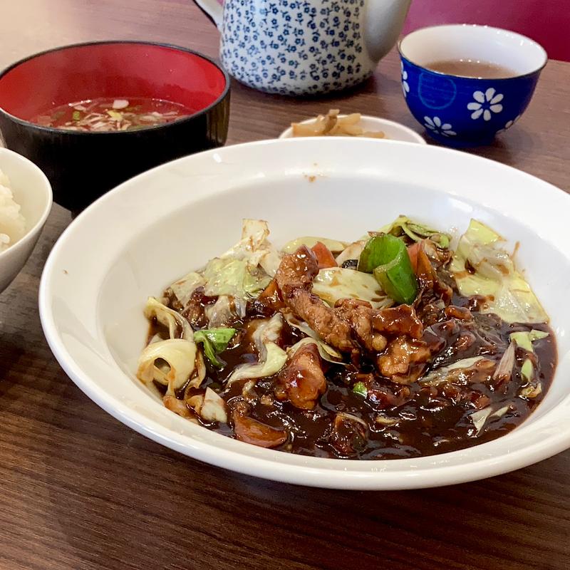 回鍋肉定食(桃谷台湾小籠包)
