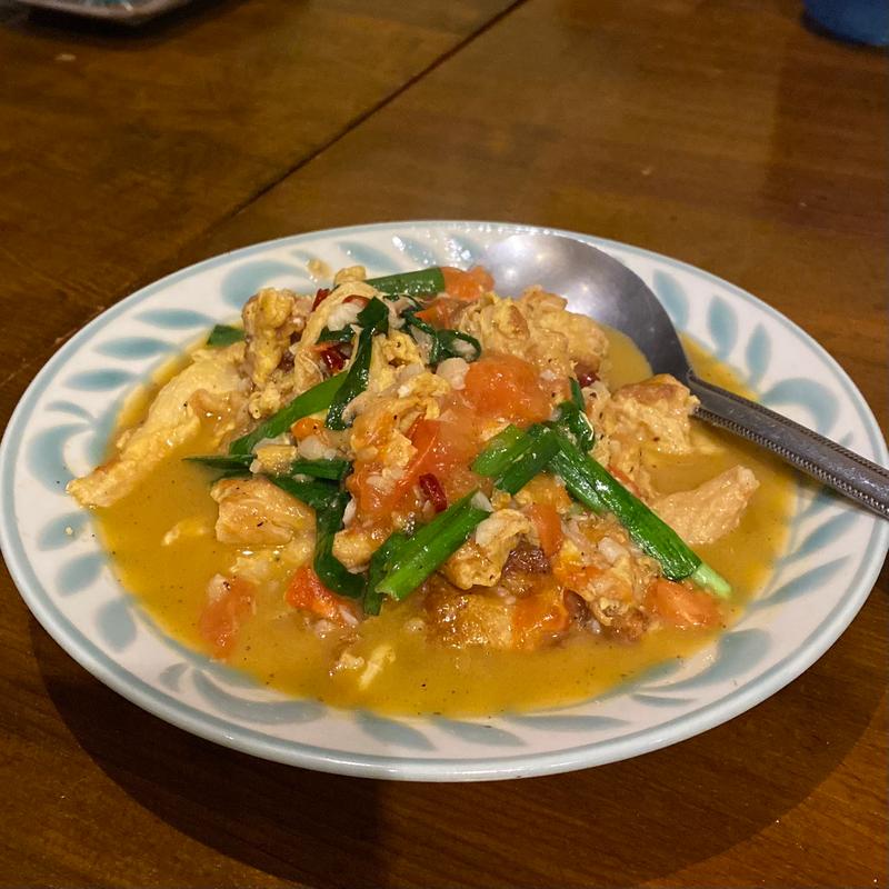 くるま麸とトマトのイリチー(南国酒場 アヤパニ)