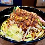 鰹だし油辛そば