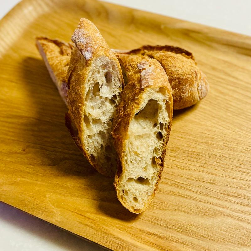 リーニュ(ポワン・エ・リーニュ 東京ミッドタウン八重洲店)