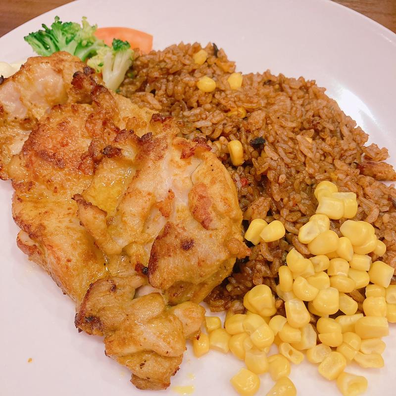 タンドリーチキン&メキシカンピラフ(ジョナサン 新宿西口大ガード店)