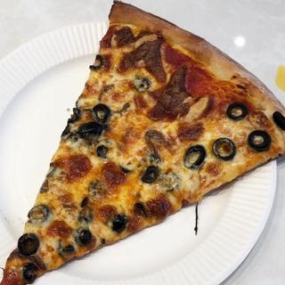 アンチョビ・オリーブ
