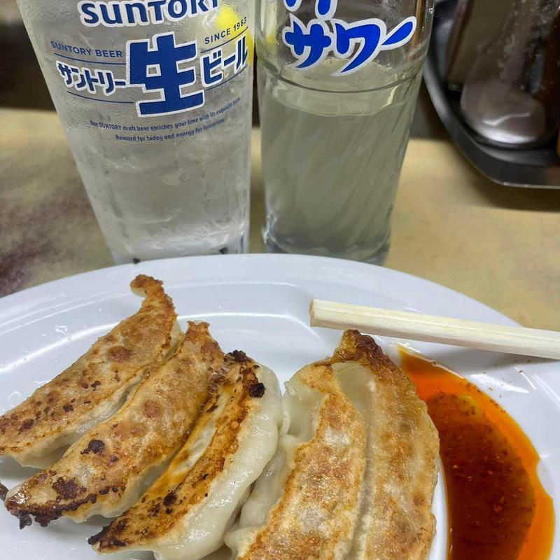 餃子 レモンサワー(信濃路 鶯谷店)