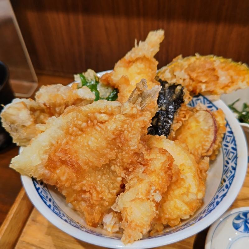 野菜天丼＋鶏天＋きす天(関内農園)