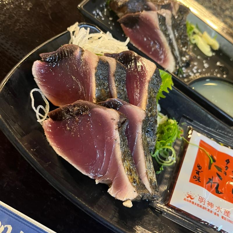 たたき　タレ・塩セット(明神丸 ひろめ市場店 （みょうじんまる）)