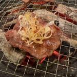黒毛和牛上タン塩(焼肉 やわら)