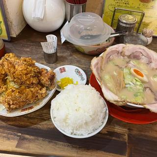 唐揚げ定食 チャーシュー麺 味付け玉子(中華そば 高安 )