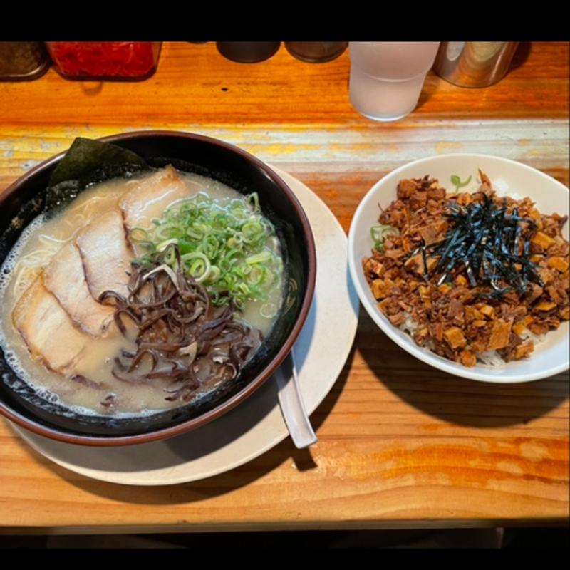 清水屋ラーメン　ちゃーしゅーめし(博多ラーメン清水屋 )
