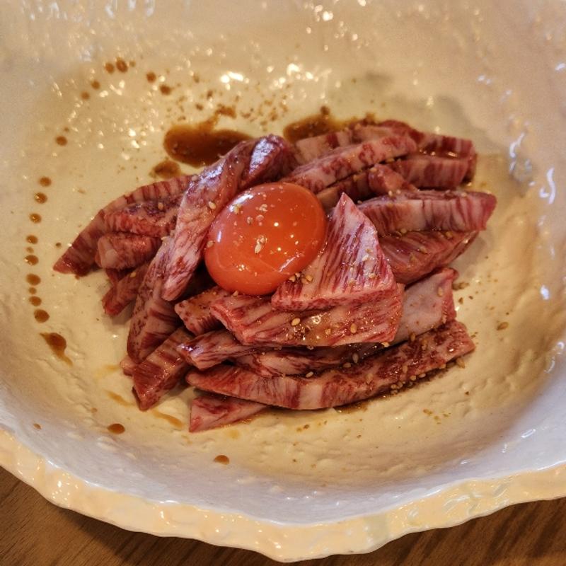 但馬牛 ウチヒラユッケ(WAGYU 粋ru)