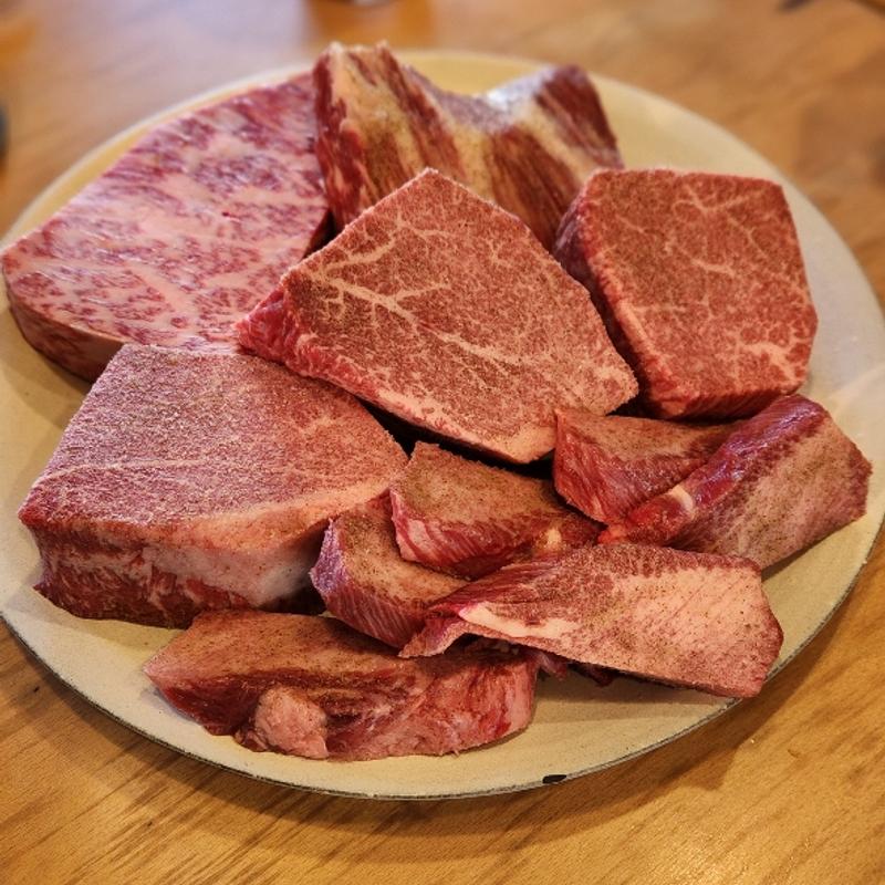 但馬牛盛り合わせ(WAGYU 粋ru)