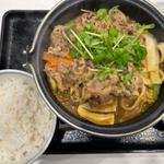 牛カレー鍋膳(吉野家 武蔵小山店)