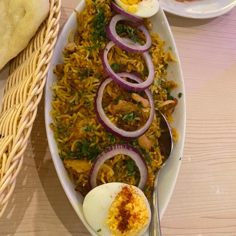 (ボンベイ シジラーズ BOMBAY SIZZLERS)