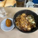 ゲソそば　いなり1個