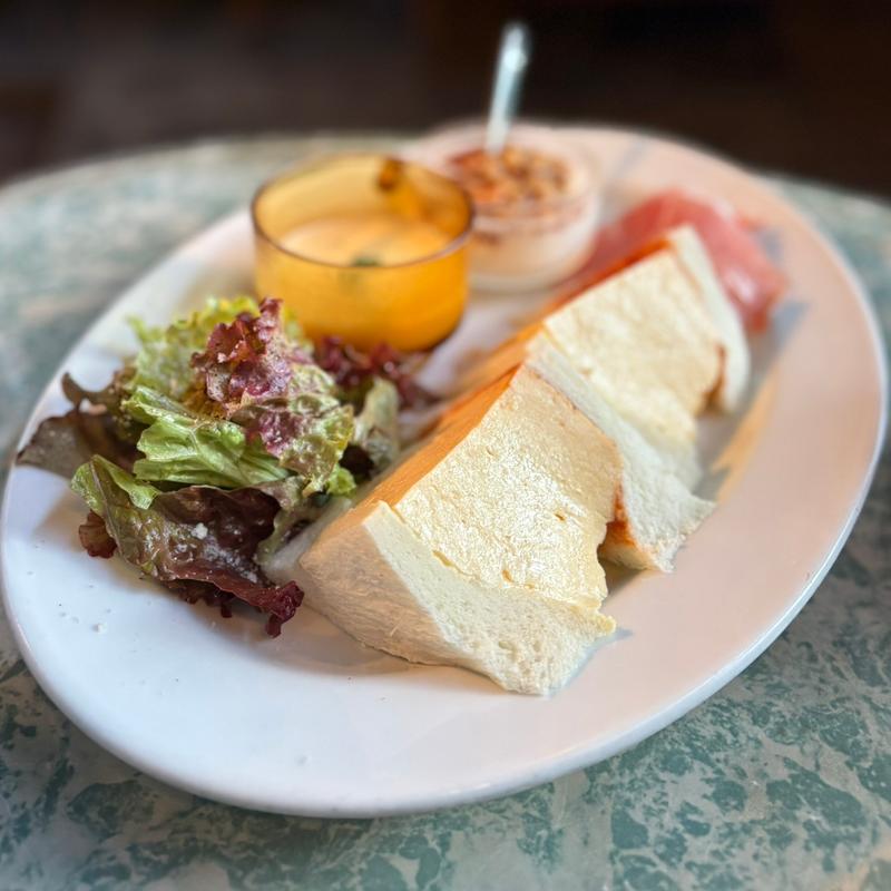 コロナの玉子サンド(喫茶マドラグ )