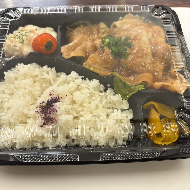 ひこま豚生姜焼き(テイクアウト)810円(ひこま豚 ファーマーズショップ)