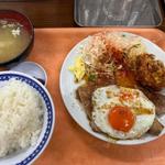 チャーシューエッグ定食
