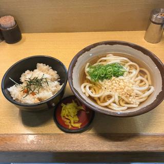 かやく定食(手打ちそばうどん つるつる庵)