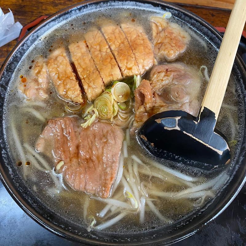 肉タンメン(園食堂)