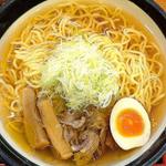 冷たい肉中華そば 大盛(肉そば家 笑梟 （ふくろう）)