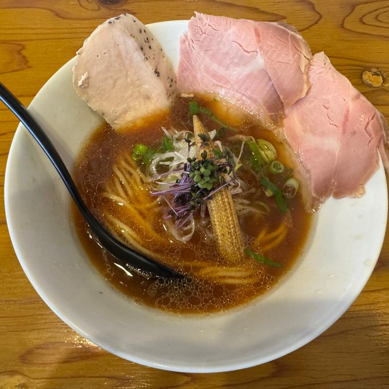 淡麗醤油らーめん(マルコ)