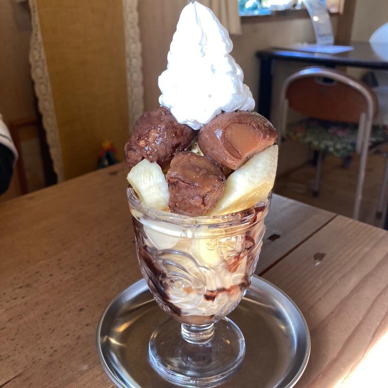 マロンパフェ(海のふた )