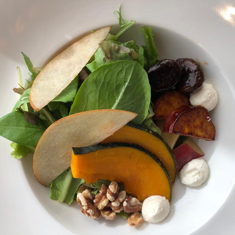 秋野菜のサラダ(The Blue Room)