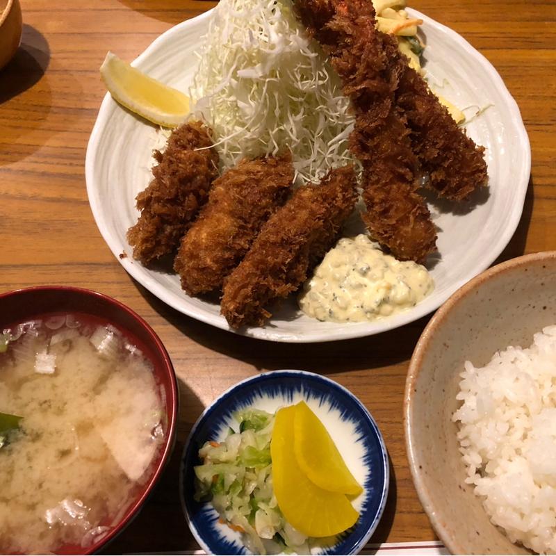 カキフライ定食　エビフライ(とんかつ 大幸)