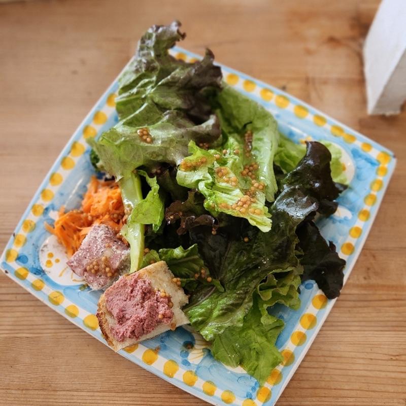 特製サラダ(スクニッツォ･ダ･シゲオ （Scugnizzo DA SHIGEO）)